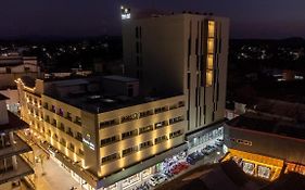 Hoteles Piedra Alta by De Los Perez